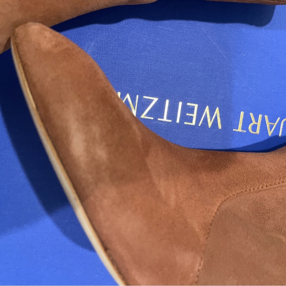 Brand New Stuart Weitzman MSRP $650
Flareblock 85 suede sock boots sz 6.5B - Picture 9 of 11